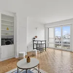 High-End One-Bedroom Apartment With Rooftop Views Paris 13