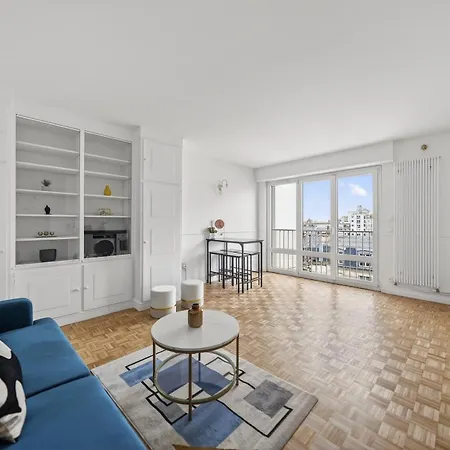 Apartment High-end One-bedroom With Rooftop Views 13 *